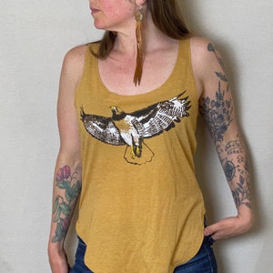 Red-Tailed Hawk Women’s Tank