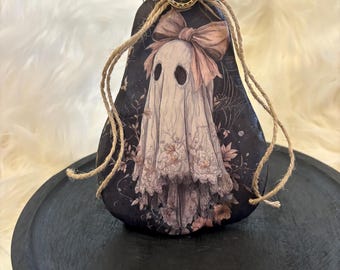 Halloween Pumpkins, Rustic Pumpkins, Black Cat Decor, Fall Decor, Halloween Tiered Tray, Boho Pumpkins, Mantle Decor, Halloween Shelf Sitter