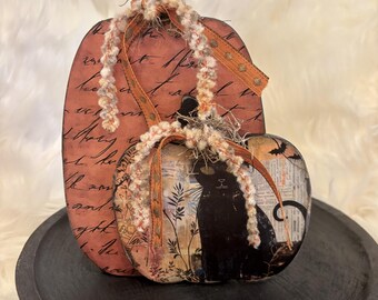 Halloween Pumpkins, Rustic Pumpkins, Black Cat Decor, Fall Decor, Halloween Tiered Tray, Boho Pumpkins, Mantle Decor, Halloween Shelf Sitter