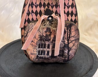 Halloween Pumpkins, Rustic Pumpkins, Black Cat Decor, Fall Decor, Halloween Tiered Tray, Boho Pumpkins, Mantle Decor, Halloween Shelf Sitter