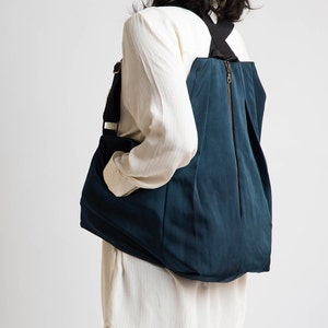 Blauer Wandelbarer Rucksack, Seitentasche für Frauen, Veganer Rucksack-Rucksack für Frauen