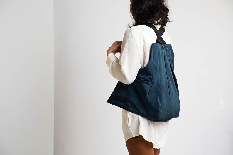 Zaino in tela vegana: zaino da viaggio da donna con tasche laterali Blue