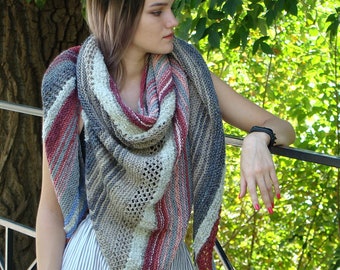 Grey knitting shawl-white knit shawl-wool knit shawl-boho kerchief-baktus knit-handmade shawl-triangular shawl-warp