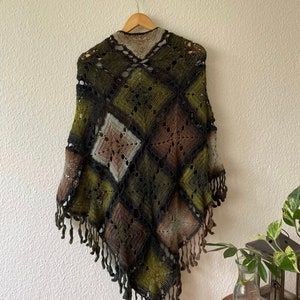 crochet shawl autumn leaves kerchief -boho crochet shawl - crochet shawl - handmade - triangular shawl - warp - baktus crochet
