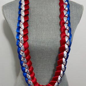 Collier tressé en satin rouge, bleu et blanc avec étoiles dorées ~ Cadeau patriotique forces armées/armée de l'air/armée de l'air/marine/marines/force spatiale/garde-côtes