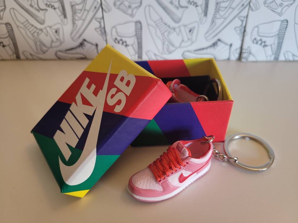 nike keychain pink