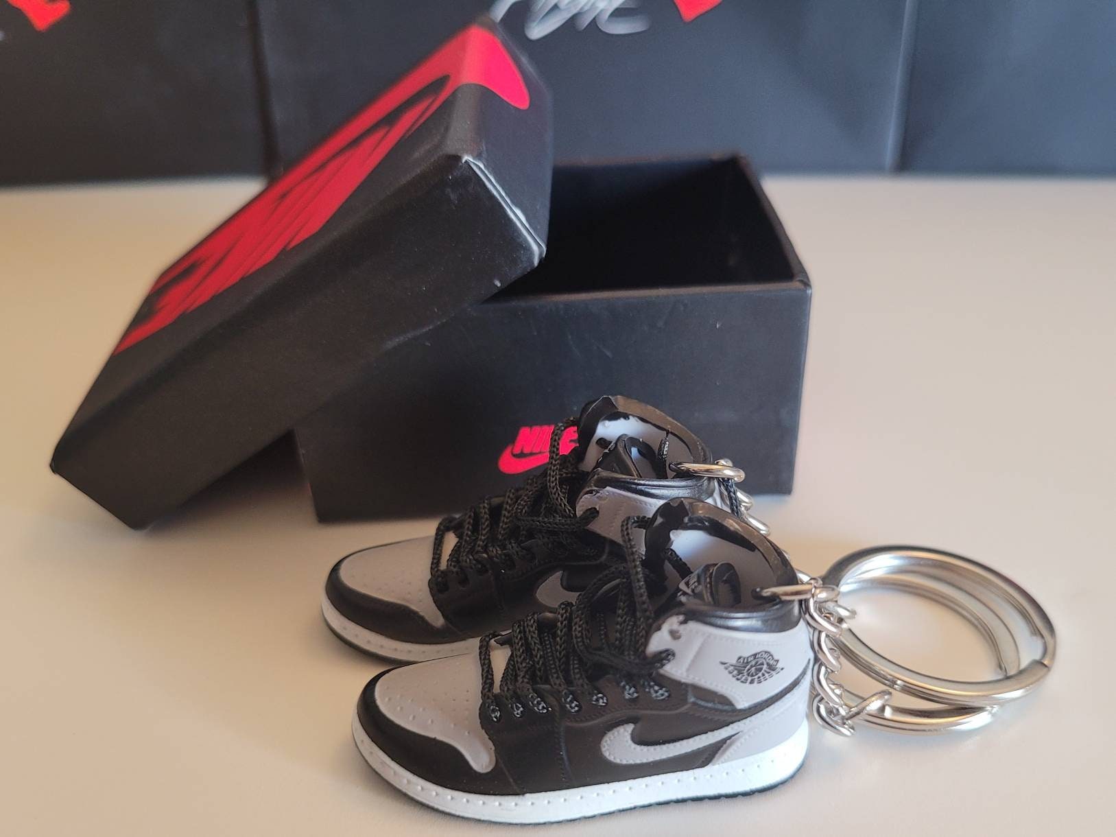 3d sneaker keychains with box