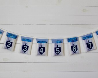 Hanukkah dreidel pocket banner, Chanukah countdown advent, Hanukah stocking