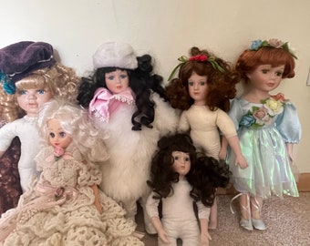 Set of 11 Vintage Porcelain Dolls. - Etsy