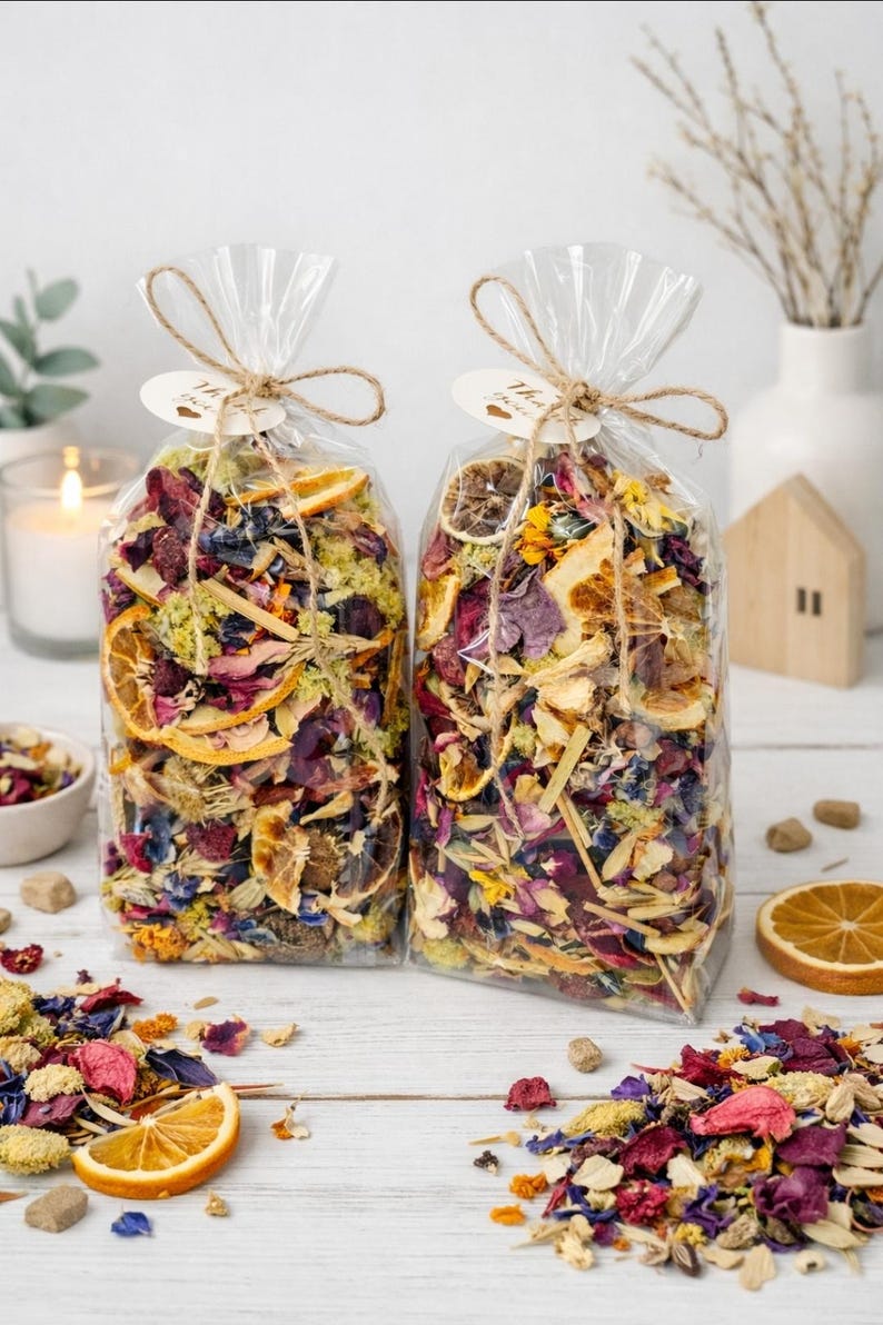 Dried orange, lemon, lime, grapefruit, blood orange, kiwi or pineapple slices image 2