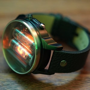 Reloj de pulsera con tubo Nixie Reloj IN-16 estilo ticker Reloj de pulsera compacto con iluminación de neón Tubos de descarga de gas brillantes con ergonomía moderna portátil imagen 4