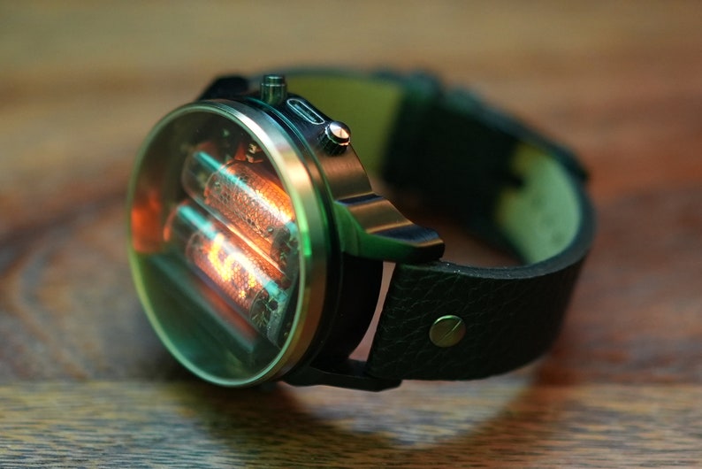 nixie tube watch wrist IN-16 clock ticker style compact neon-lit wristwatch glowing gas discharge tubes with modern ergonomics wearable zdjęcie 4