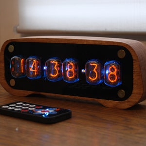 Nixie tube clock with IN-12 tubes with enclosure fully assembled, handmade retro decor art, Vintage Table Clock image 4