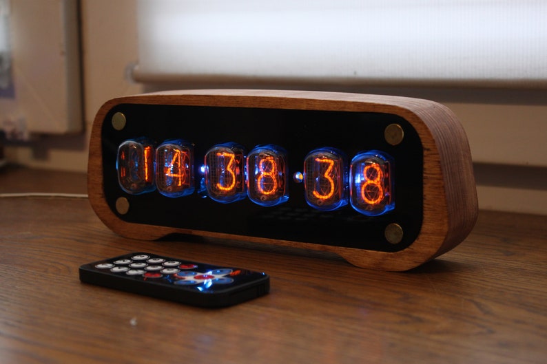 Nixie tube clock with IN-12 tubes with enclosure fully assembled, handmade retro decor art, Vintage Table Clock image 4