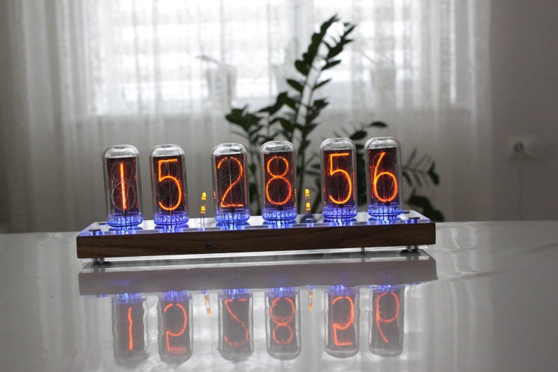 Nixie tube clock  with biggest USSR tubes IN-18  fine 5 wooden and clear