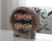 Nixie tube clock includes Z560m RTF tubes and cool round enclosure handmade retro decor art Vintage Table Clock USB type C socket