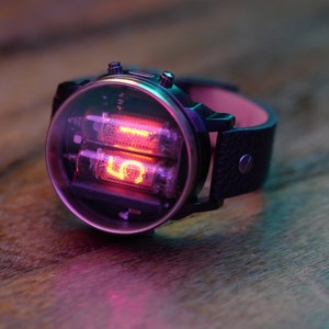 nixie tube watch wrist IN-16 clock ticker style compact neon-lit wristwatch glowing gas discharge tubes with modern ergonomics wearable zdjęcie 1