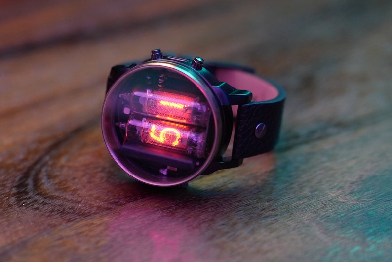 Reloj de pulsera con tubo Nixie Reloj IN-16 estilo ticker Reloj de pulsera compacto con iluminación de neón Tubos de descarga de gas brillantes con ergonomía moderna portátil imagen 1