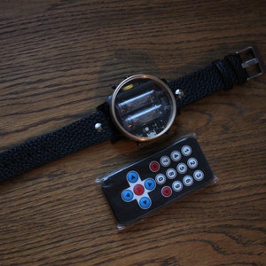 Reloj de pulsera con tubo Nixie Reloj IN-16 estilo ticker Reloj de pulsera compacto con iluminación de neón Tubos de descarga de gas brillantes con ergonomía moderna portátil imagen 9