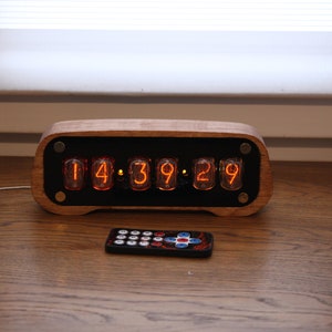 Nixie tube clock with IN-12 tubes with enclosure fully assembled, handmade retro decor art, Vintage Table Clock image 3