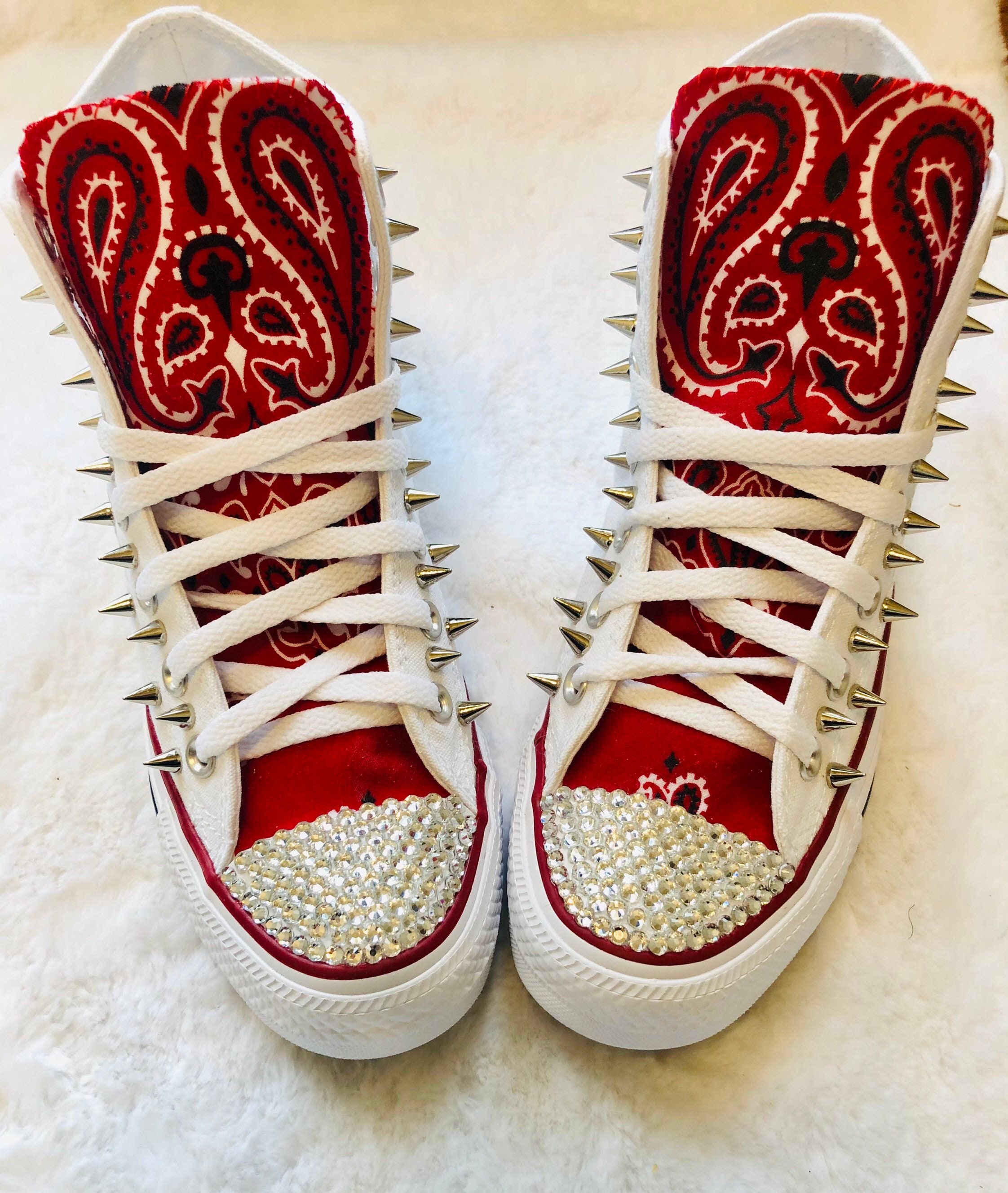 converse track spikes