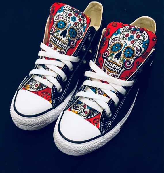 chuck taylor skulls converse