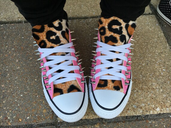 pink leopard shoes