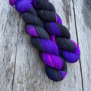 yarn, PRE-ORDER, Spellbound, hand dyed yarn, black and purple yarn, sw merino yarn, worsted yarn, DK yarn, Sock yarn, shimmer yarn