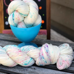 yarn, PRE-ORDER, Ice Cream Stand, speckled yarn, Worsted yarn, DK yarn, Sock yarn, light pink and aqua speckled yarn, indie dyed yarn