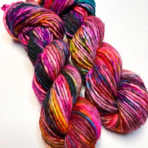 Firedance Bulky SW Merino Yarn, Multi-Colored Hot Pink