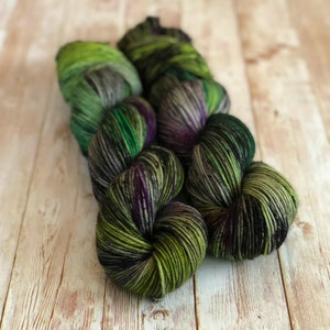 yarn, PRE-ORDER, It Can't Rain All The Time, The Crow, hand dyed yarn, worsted yarn, dk yarn, sock yarn, shimmer yarn, black and green yarn