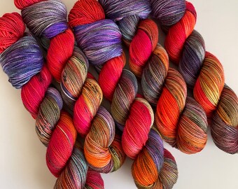 yarn, desert sky, ready to ship, silk fingering yarn, silk sock yarn, sw Merino yarn, indie dyed yarn, red and purple yarn, indie sock yarn