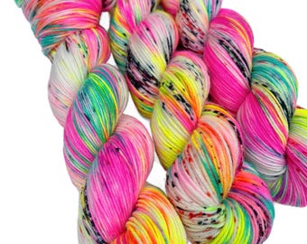 PRE-ORDER| Kitty Fan Club Speckled Yarn | Hand Dyed Merino Wool Blend | Sock DK Worsted Bulky Weight Base | Neon Hot Pink Yellow Variegated
