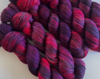 yarn, Red Light Special, ready to ship, silk sock yarn, red and purple yarn, sw merino sock yarn, fingering yarn, indie dyed