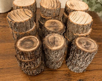 Natural Wood Slices with Bark, Rustic Wood Rounds, DIY Craft Blanks, Centerpiece and Woodland Decor