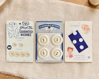Complete Vintage Button Card - Carded Buttons | Sewing Notions | Junk Journal | Ephemera
