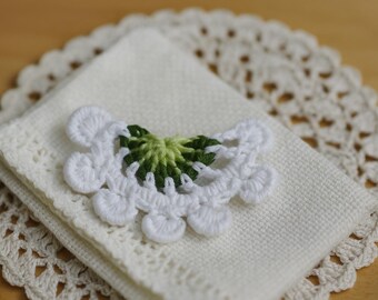 Half Pompom Dandelion applique, Crochet White flower, 7-8cm flower diameter, Set of 3