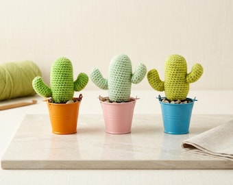 Sunrise Saguaro trio - Light Crochet Cactus Garden