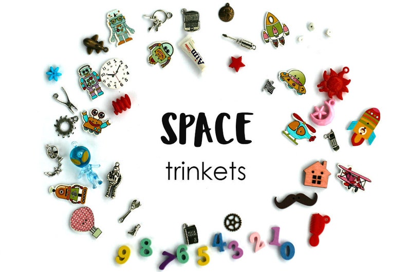 Space Theme I Spy trinkets, Outer space I spy bag bottle fillers, Astronaut Planets Aliens miniature objects, 1-3cm, Set of 20/50 image 1