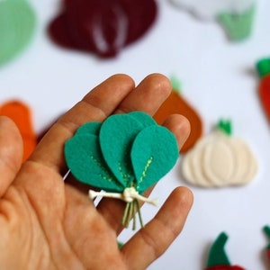 Felt veggies pieces, Play food vegetables, Handmade by TomToy, 2.5-7cm, 1 piece/Set spinach