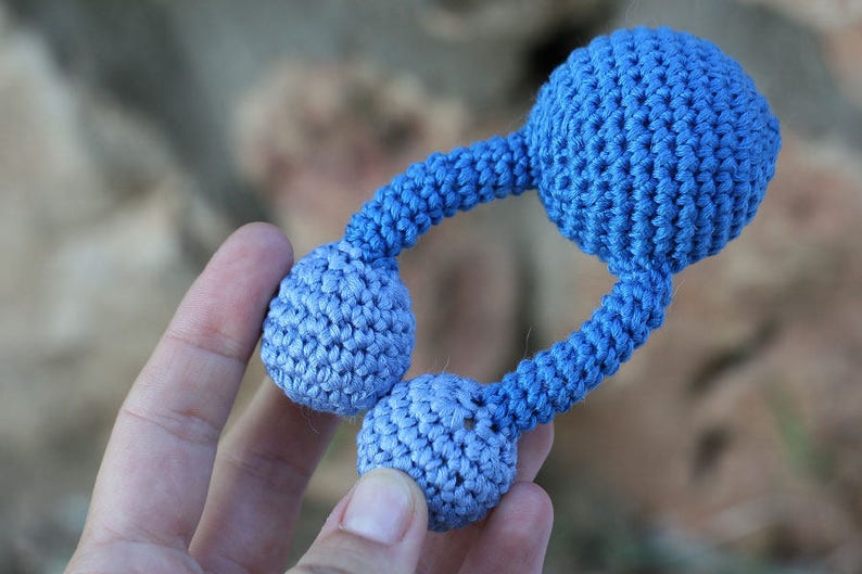 H2O Water molecule crochet Rattle Toy handmade by TomToy image 3