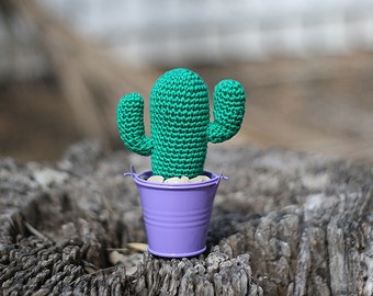 Crochet Cactus Saguaro, potted cacti plant in any color, Decorative cactus home decor, office decor, cute Pincushion gift, 12cm, 1 cactus