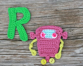 R is for Robot Crochet Alphabet applique, Crochet Monogram, ABC letters crocheted personalize embellishments,  7-8cm tall, 1 letter+robot