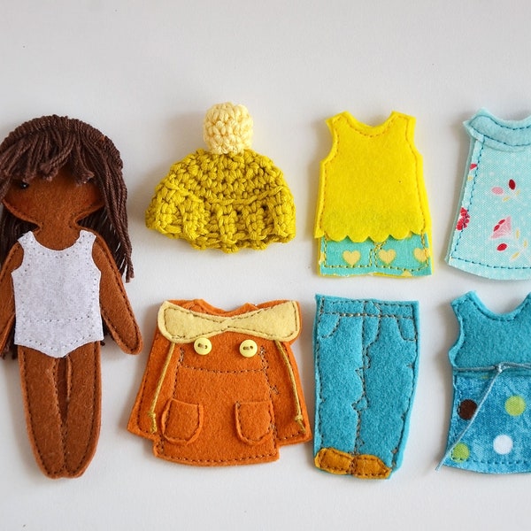 Felt "paper" doll Starter set #4, Doll dressing play set, Customized doll, 12cm doll, Set of 1 doll and 6 outfits
