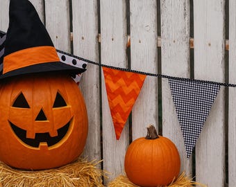 Halloween Bunting for Home Decor and Parties Banner, Handmade Fabric Garland by TomToy, 2m length