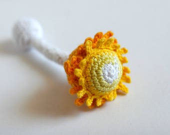 Sunny Rattle, Hand crocheted rattle toy, Baby shower present, Handmade toy, Teether rattle, Gift for baby, Yellow-White