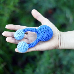 H2O Water molecule crochet Rattle Toy handmade by TomToy image 8