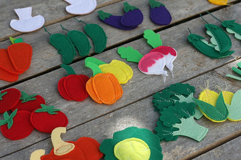 Felt play food vegetables Custom finish magnetic charm Felt veggies pieces 2.5-7cm 1 piece Handmade by TomToy