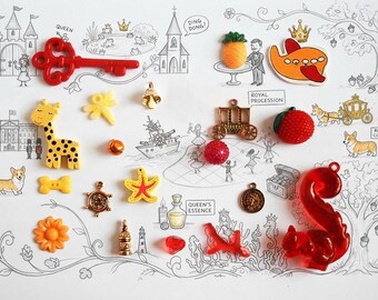 Queen I Spy trinkets set, I spy bag bottle filler, Cartoon buttons beads charms pendants miniatures findings, 1-6cm, Set of 20
