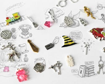 Wizard Theme I Spy trinkets, 1-3cm, Set of 20